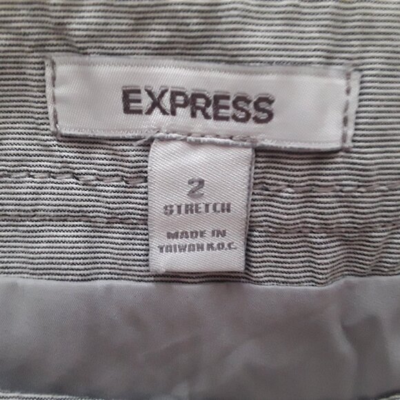 Express ladies size 2 gray/blue, white fine pinstripe.lined mini skirt - Picture 4 of 5